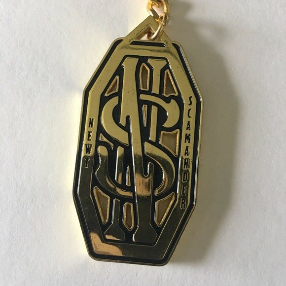 Fantastic Beasts And Where To Find Them Keychain Harry Potter Wizarding World - Picture 2 of 12